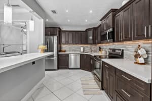 6500 13th Street, Plantation, FL 33317 - MLS#F10554339