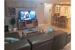 2210 Taylor Street, Hollywood, FL 33020 - MLS#F10554371