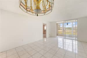 8081 Sunrise Lakes Drive, Sunrise, FL 33322 - MLS#F10554373