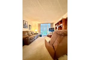 4899 26th Court, Lauderdale Lakes, FL 33313 - MLS#F10554470