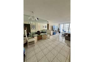 111 Briny Avenue, Pompano Beach, FL 33062 - MLS#F10554509