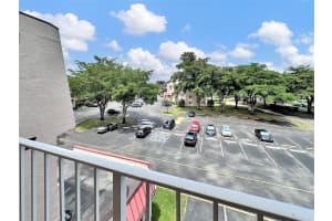 1005 Country Club Drive, Margate, FL 33063 - MLS#F10554522