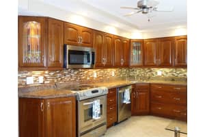 625 Oaks Drive, Pompano Beach, FL 33069 - MLS#F10554566