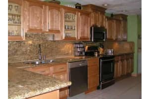 19112 W Lake, Hialeah, FL 33015 - MLS#F10554643