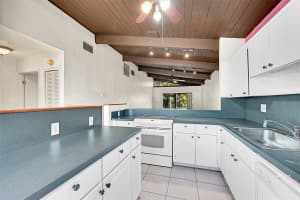 235 Briarwood Circle 2-12a, Hollywood, Fl 33024, Hollywood