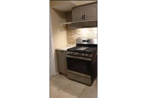 MLS# F10554699, Hollywood, Florida 33024