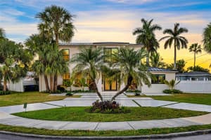 1001 Orange Isle, Fort Lauderdale, FL 33315 - MLS#F10554707