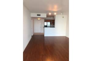 325 S Biscayne Boulevard 3224, Miami, Fl 33131, Miami