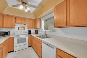 111 Deer Creek Boulevard, Deerfield Beach, FL 33442 - MLS#F10554738