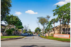 8225 191st Street, Hialeah, FL 33015 - MLS#F10554773