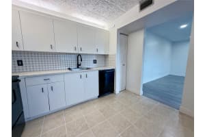 801 133rd Terrace, Hollywood, FL 33027 - MLS#F10554779