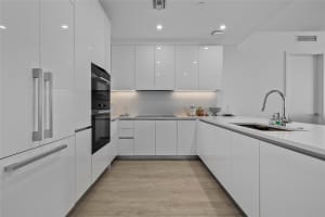 220 Lake Shore Drive, West Palm Beach, FL 33403 - MLS#F10554913