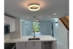 972 Jeffery Street, Boca Raton, FL 33487 - MLS#F10554936