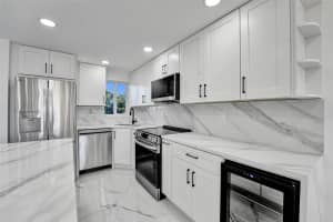 8900 Washington Boulevard, Pembroke Pines, FL 33025 - MLS#F10554958
