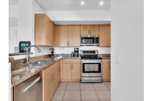 2421 65th Street, Fort Lauderdale, FL 33308 - MLS#F10555037