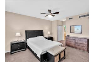 2421 65th Street, Fort Lauderdale, FL 33308 - MLS#F10555037