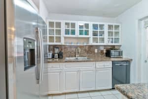 1574 38th Street, Oakland Park, FL 33334 - MLS#F10555102