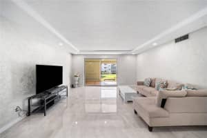 2615 3rd Court, Boynton Beach, FL 33435 - MLS#F10555161