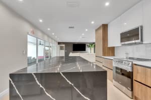 755 Rainbow Drive, Hollywood, FL 33021 - MLS#F10555209