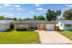 5607 49th Avenue, Tamarac, FL 33319 - MLS#F10555260