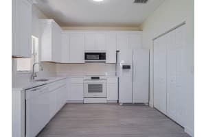 1834 77th Drive, Vero Beach, FL 32966 - MLS#F10555317