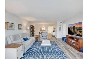 3051 48th Street, Fort Lauderdale, FL 33308 - MLS#F10555340