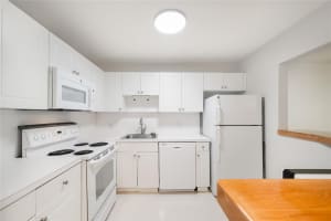 770 2nd Avenue, Deerfield Beach, FL 33441 - MLS#F10555362