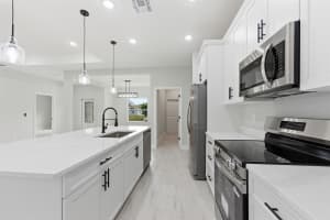 9345 102nd Avenue, Vero Beach, FL 32967 - MLS#F10555486