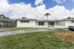 6821-6825 11th Place, Plantation, FL 33313 - MLS#F10555497
