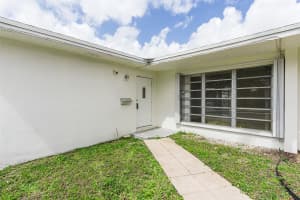 6821-6825 11th Place, Plantation, FL 33313 - MLS#F10555497