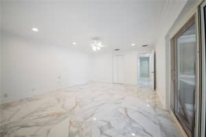 16770 Lakeview Court, Weston, FL 33326 - MLS#F10555499