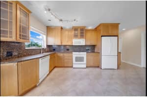 2591 55 Court, Fort Lauderdale, FL 33308 - MLS#F10555580