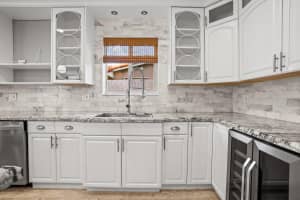 4215 Roosevelt Street, Hollywood, FL 33021 - MLS#F10555587