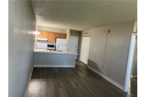 2401 Riverside Drive, Coral Springs, FL 33065 - MLS#F10555596