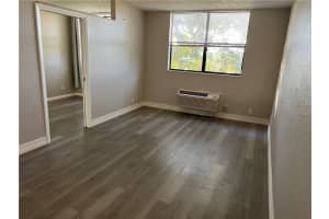 2401 Riverside Drive, Coral Springs, FL 33065 - MLS#F10555596