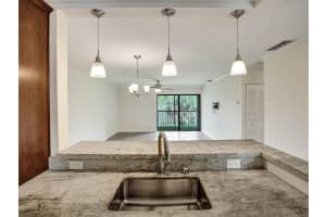 930 9th Street Circle, Boca Raton, FL 33486 - MLS#F10555603