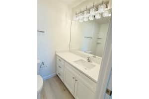 1635 22nd Avenue, Vero Beach, FL 32962 - MLS#F10555605