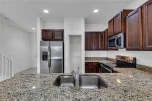 4234 Dixie Highway, Oakland Park, FL 33334 - MLS#F10555652