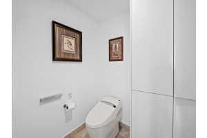 333 Las Olas Way, Fort Lauderdale, FL 33301 - MLS#F10555658