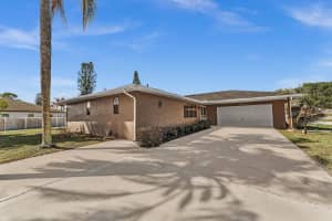 2002 Se Aneci Street, Port St. Lucie, Fl 34984, Port Saint Lucie