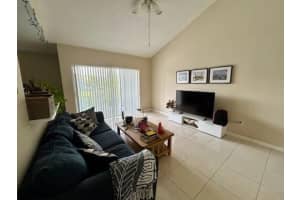 2620 University Drive, Davie, FL 33328 - MLS#F10555696