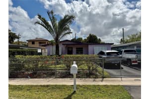 1718 7th Street, Fort Lauderdale, FL 33311 - MLS#F10555753