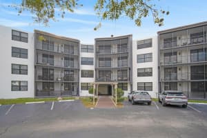 3900 Hills Drive, Hollywood, FL 33021 - MLS#F10555754