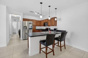 7400 Palomino Drive, Hollywood, FL 33024 - MLS#F10555772