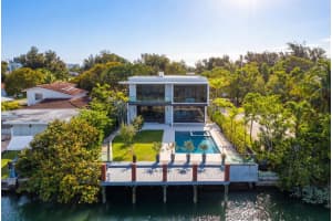 930 Shore Drive, Miami Beach, FL 33141 - MLS#F10555773