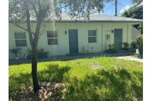 713 3rd Street, Hallandale Beach, FL 33009 - MLS#F10555786