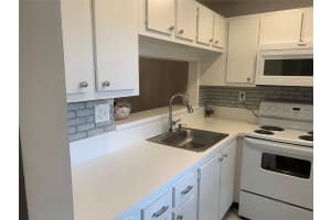 9081 Lime Bay Boulevard, Tamarac, FL 33321 - MLS#F10555818