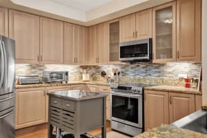 2617 14th Avenue, Wilton Manors, FL 33334 - MLS#F10555820