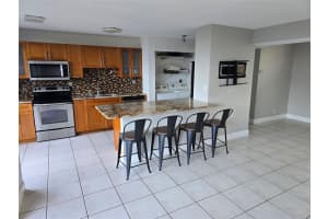 3590 Blue Lake Drive, Pompano Beach, FL 33064 - MLS#F10555841