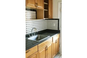 631 11th Street, Miami, FL 33129 - MLS#F10555850